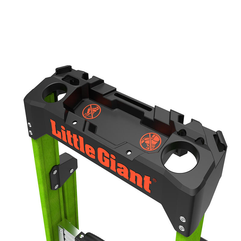 Little Giant 15404-001 - Mightylite 2.0 4' Step Ladder
