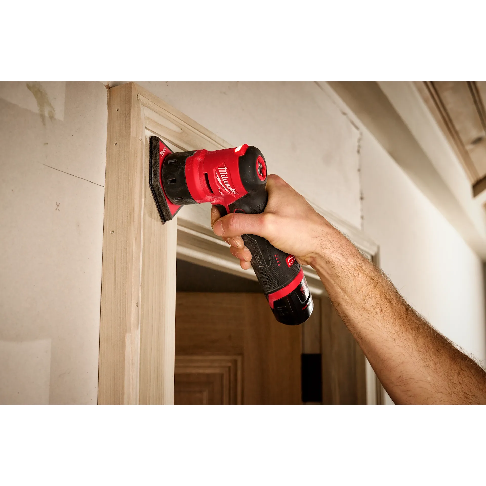 Milwaukee 2531-20 - M12 FUEL Orbital Detail Sander