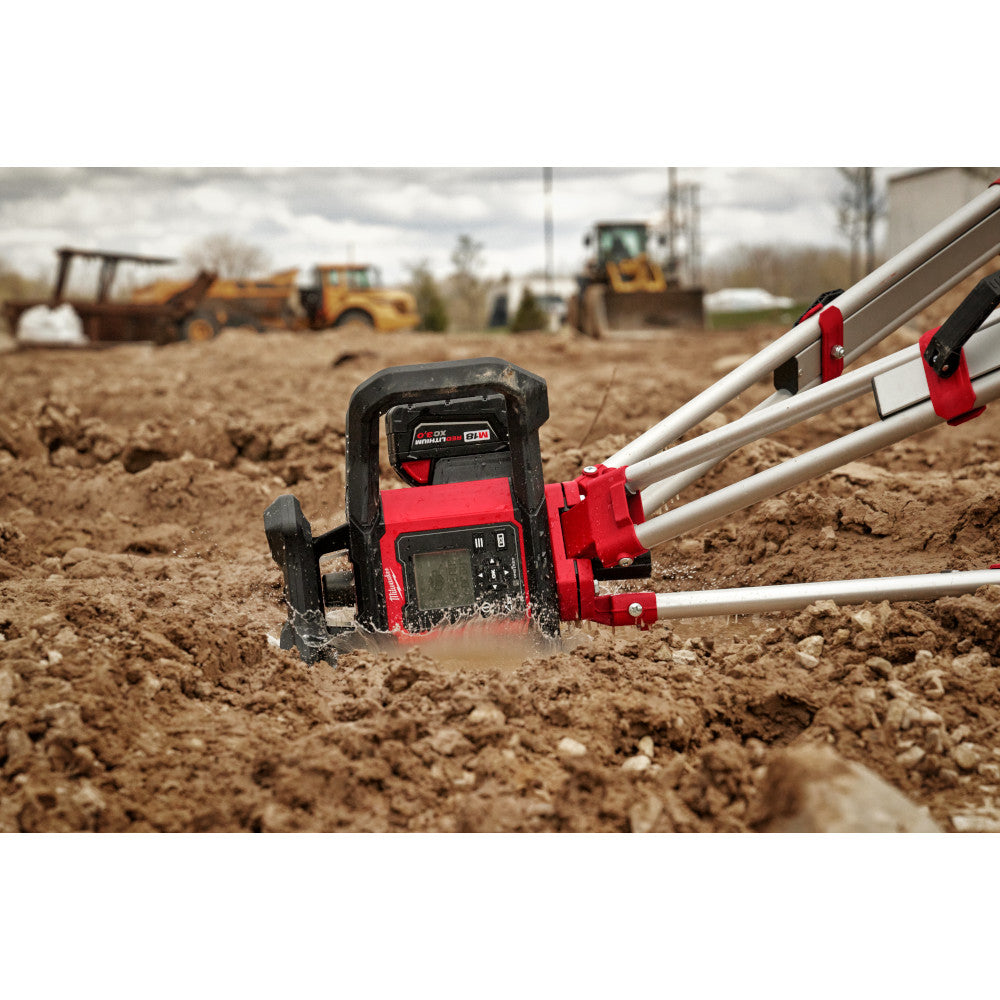 Milwaukee 3704-21 - M18™ Red Exterior Dual Slope Rotary Laser Level Kit w/ Receiver & Remote - Wise Line Tools