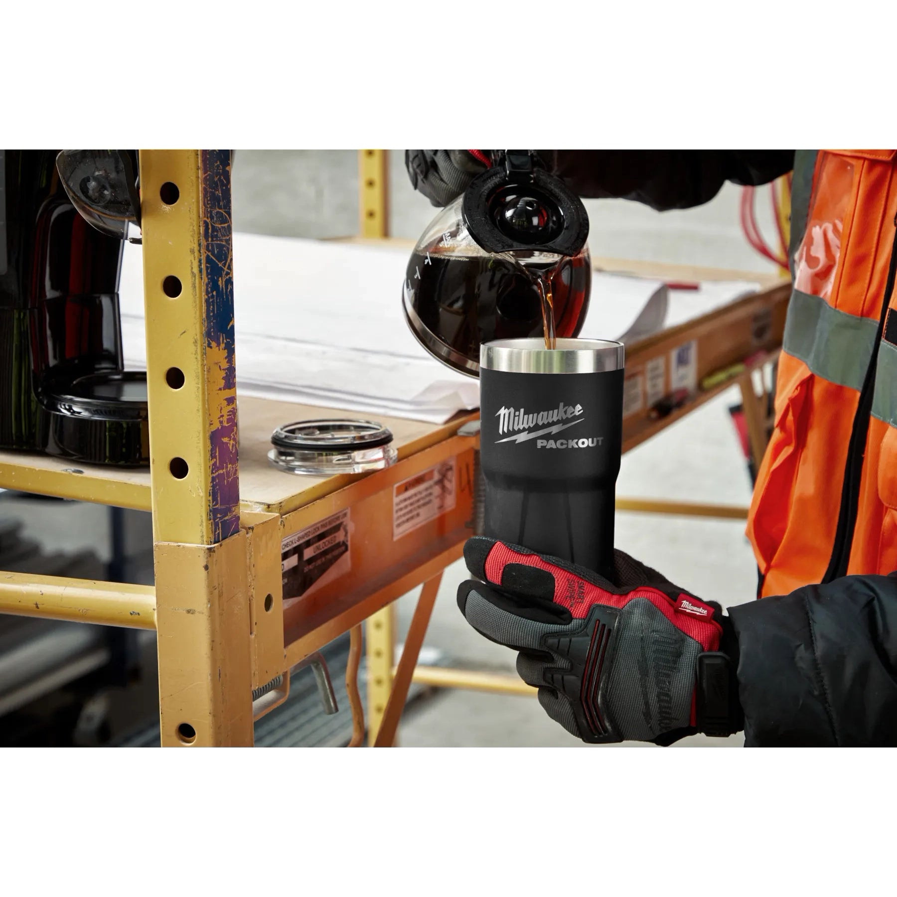 Milwaukee 48-82-8392B - Black PACKOUT™ 20oz Tumbler
