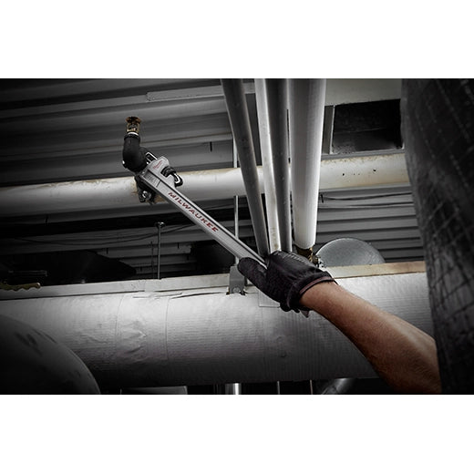 Milwaukee 48-22-7213 - 10L Aluminum Pipe Wrench with POWERLENGTH Handle