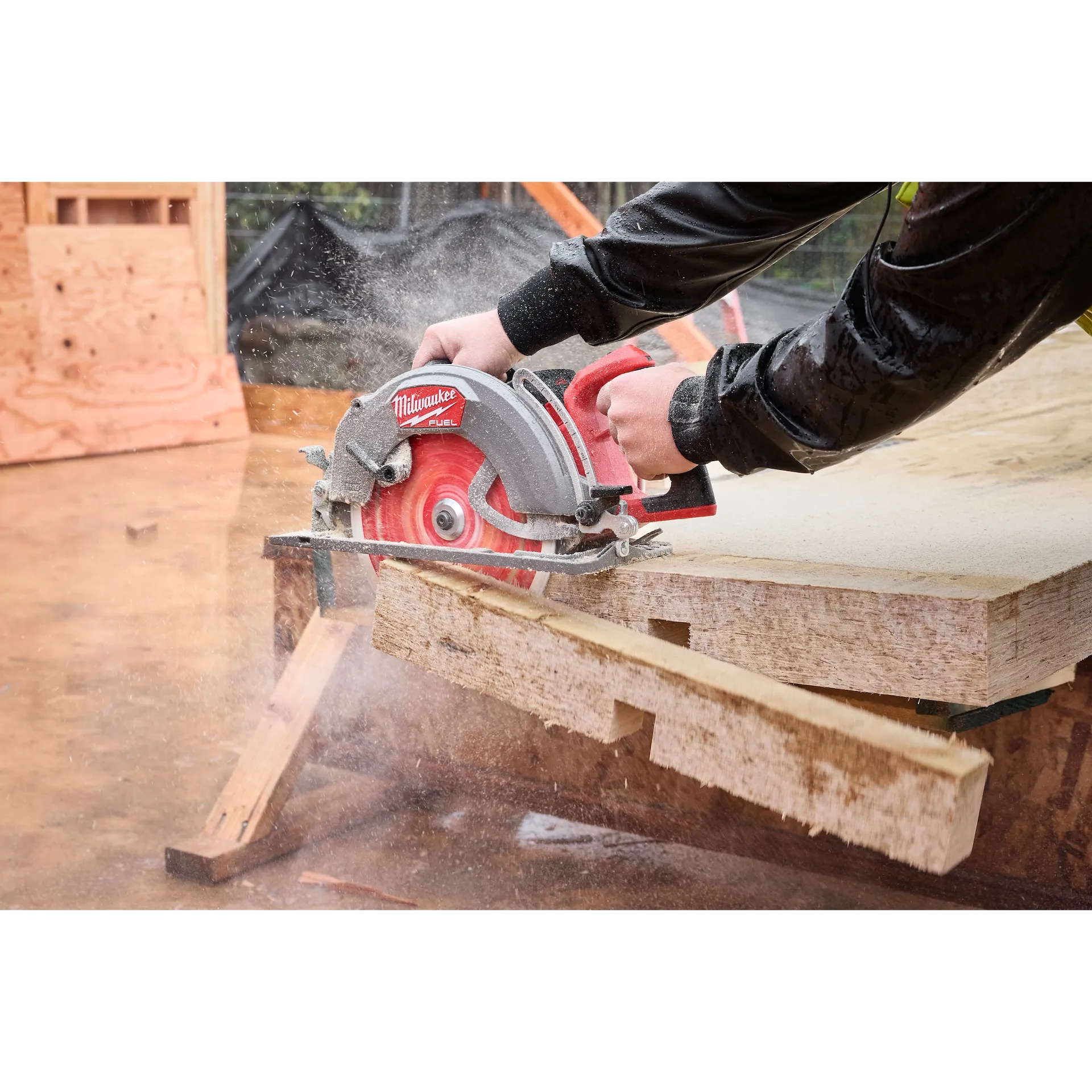 Milwaukee 3026-20 - M18 FUEL™ 10-1/4" Rear Handle Circular Saw