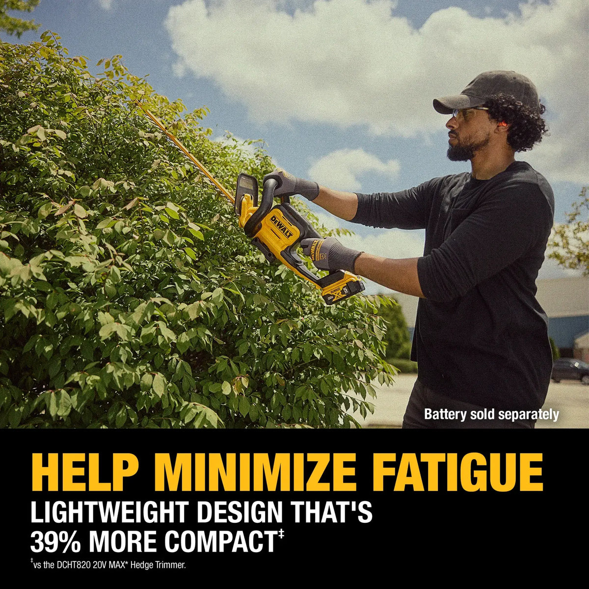 DEWALT DCHT821B - 20V MAX 22-in. Cordless Hedge Trimmer