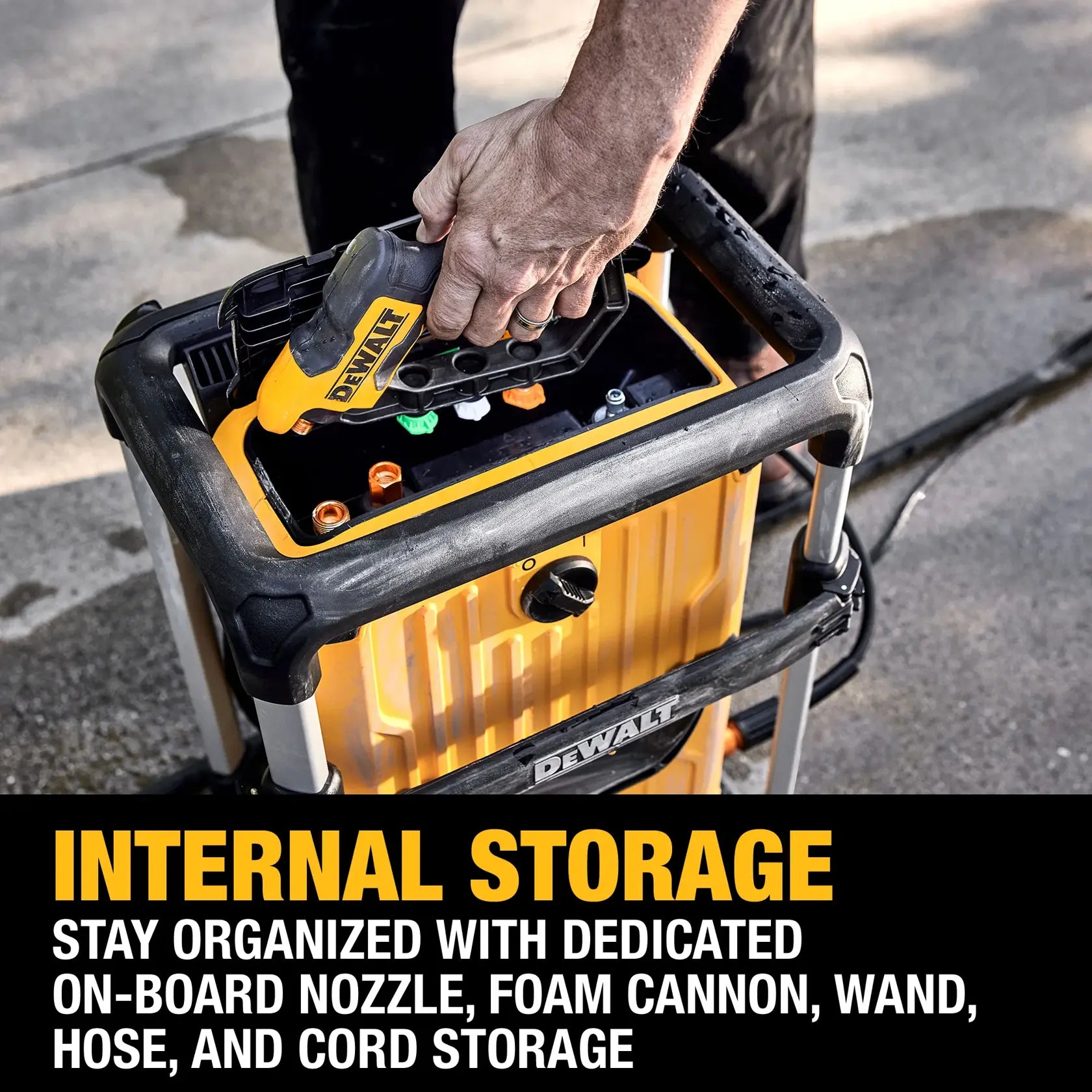 DEWALT DWPW3000 - 3,000 MAX PSI 1.1 GPM Brushless Electric Jobsite Pressure Washer