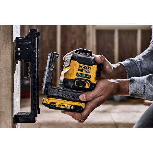 DeWalt DCLE34031D1 - 20V 3x360 Line Laser