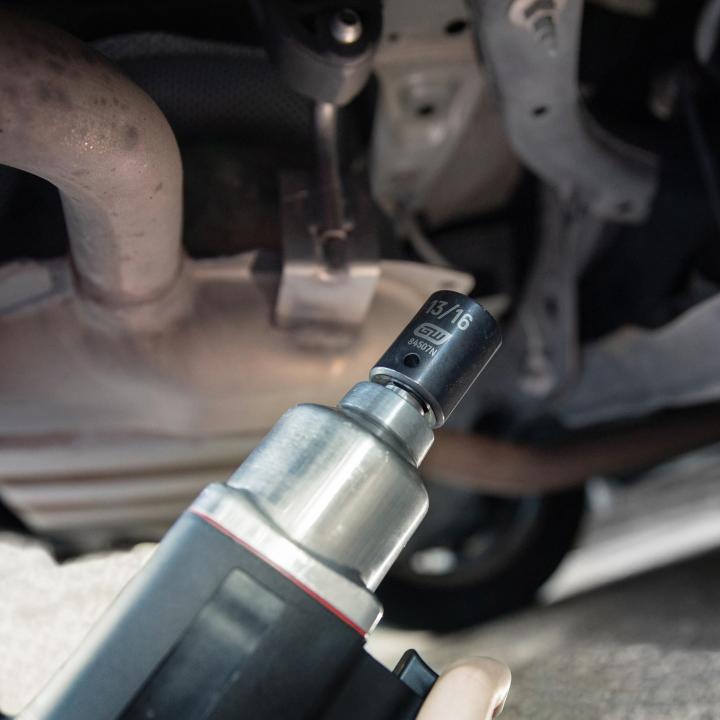 Gearwrench 84947N - 39 Piece 1/2" Drive 6 Point Standard & Deep Impact SAE Socket Set