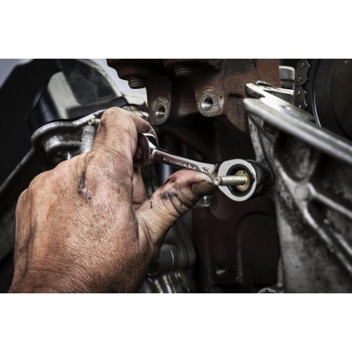 Gearwrench 86858 - 7 Piece 90-Tooth 12 Point SAE Stubby Ratcheting Combination Wrench Set