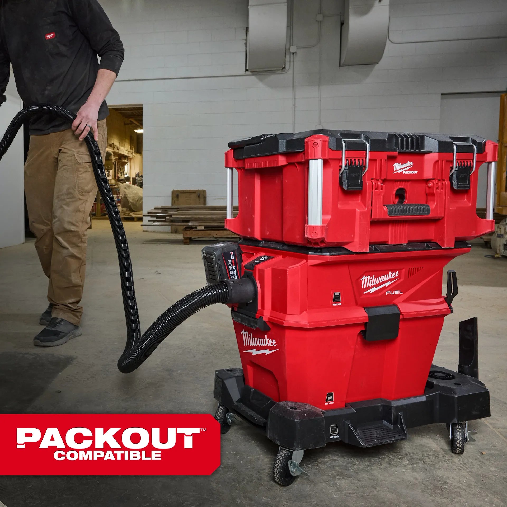 Milwaukee 0914-20 - M18 FUEL™ NEXUS™ 6 Gallon Wet/Dry Vacuum w/ PACKOUT™ Compatibility & VACLINK™