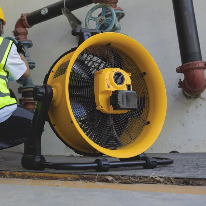 DEWALT DXF1850B - 18" 20V AC/DC 4000 CFM Drum Fan