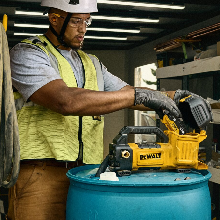 DEWALT DCE050B - 20V MAX Transfer Pump (Tool Only)