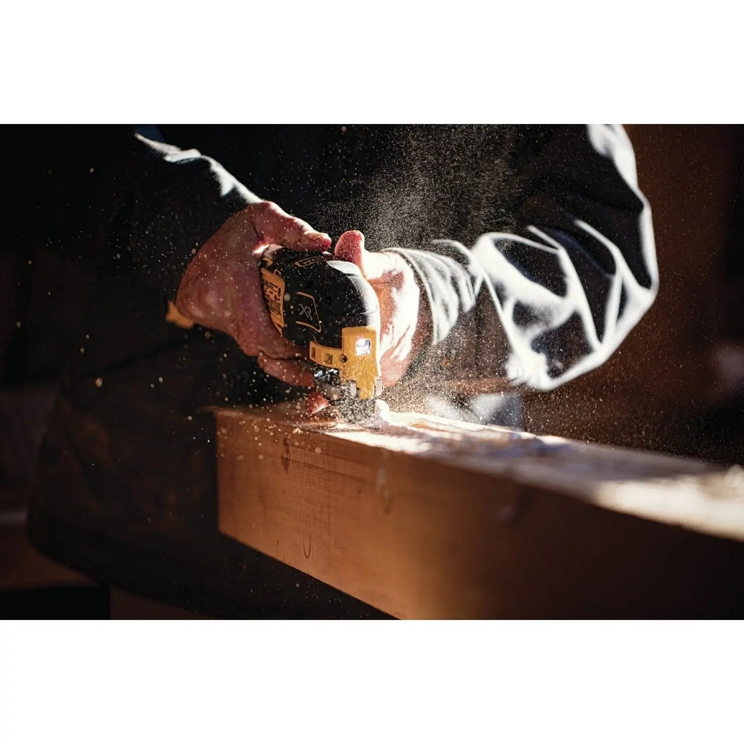 DeWalt DCS356D1 - 20V Brushless Oscillating Multi-Tool Kit