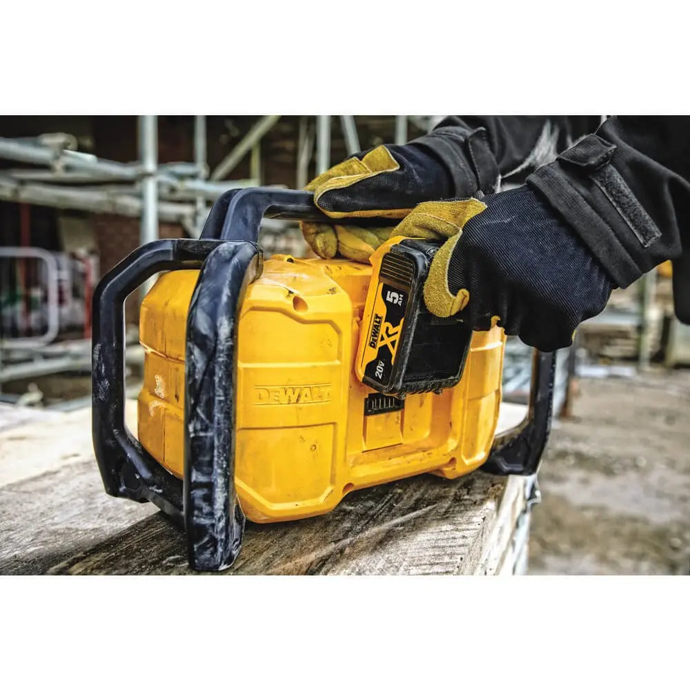 DeWalt DCR028B - 12V - 20V MAX JOB SITE BLUETOOTH RADIO