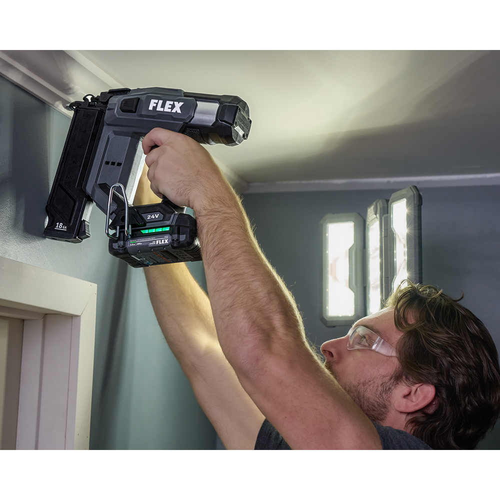 FLEX FX4331-1A - 18Ga Brad Nailer Kit