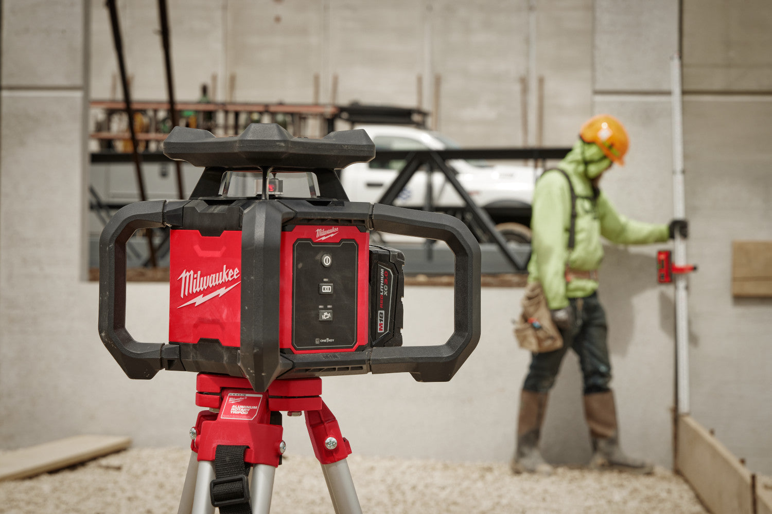 Milwaukee 3701-21T - M18™ Red Exterior Rotary Laser Level Kit w/ Receiver, Tripod, & Grade Rod - Wise Line Tools