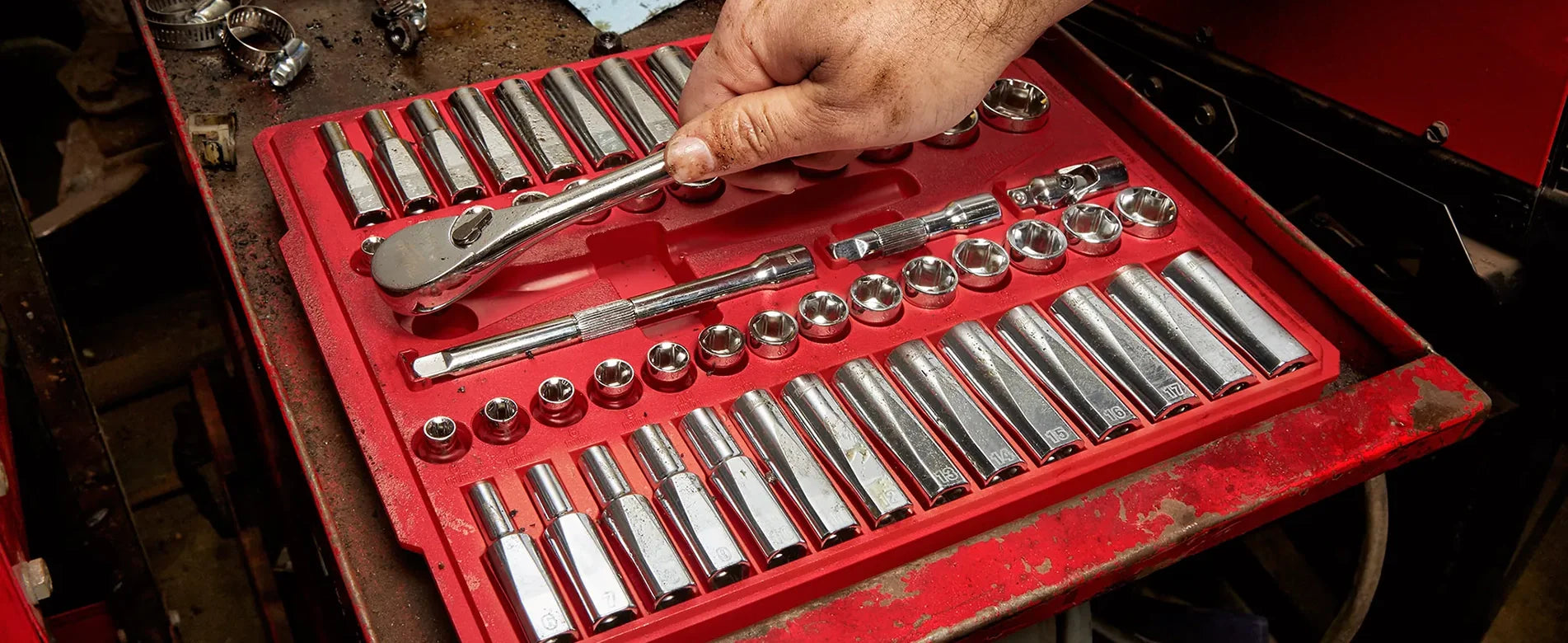 MECHANICS HAND TOOLS