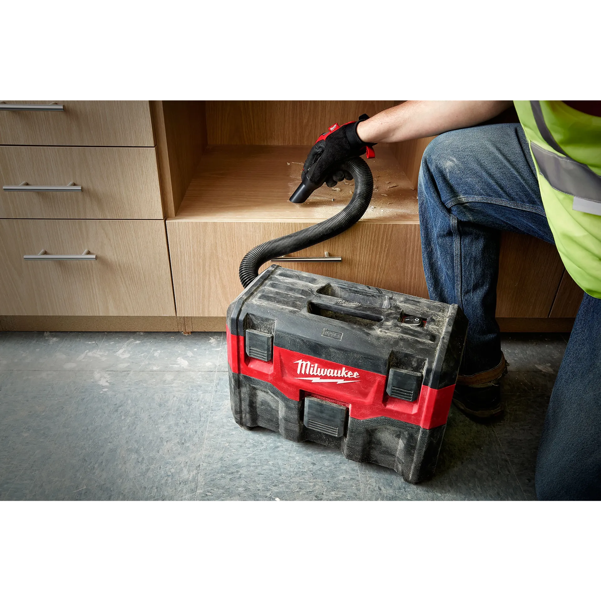 Milwaukee 49-90-2014 - 1-1/4” x 2’-6’ Expandable Vacuum Hose