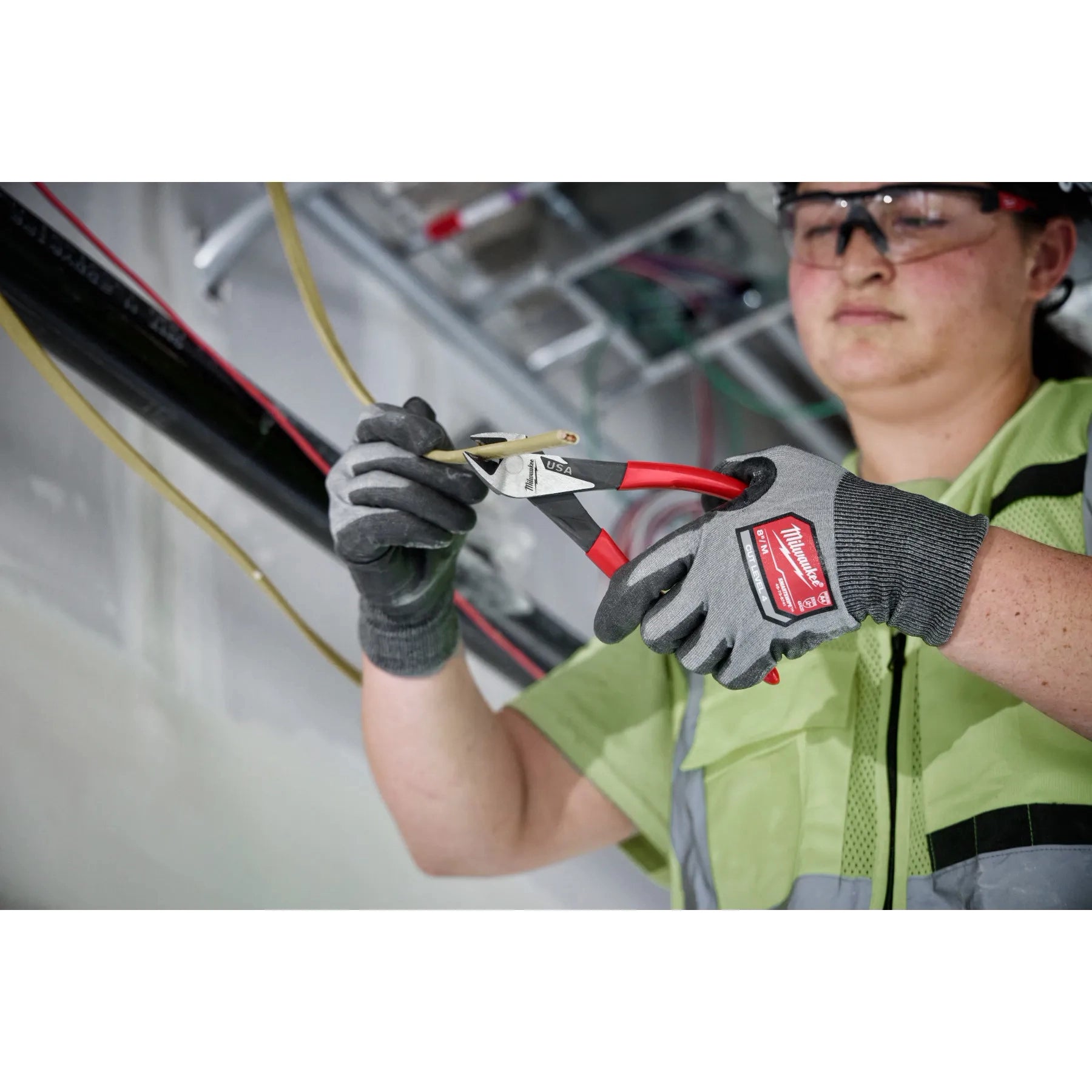 Milwaukee MT506 - 6" Diagonal Dipped Grip Cutting Pliers (USA)