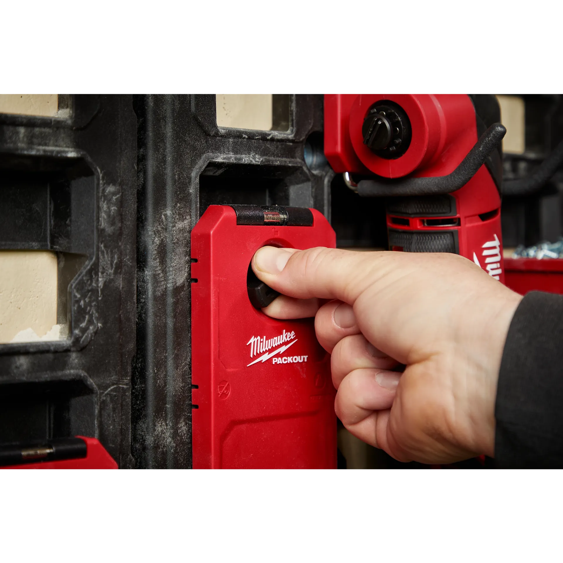 Milwaukee 48-22-8342 - PACKOUT Compact Wall Basket