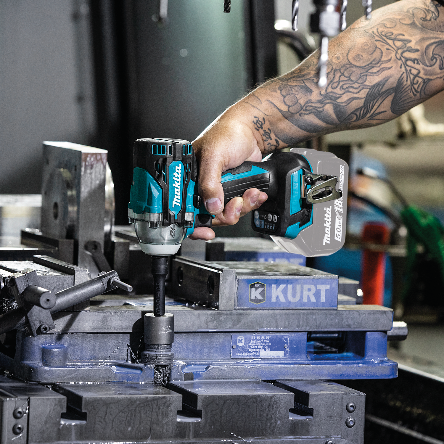 Makita XWT16Z - 18V LXT® Lithium‑Ion Brushless Cordless 4‑Speed 3/8" Drive Impact Wrench