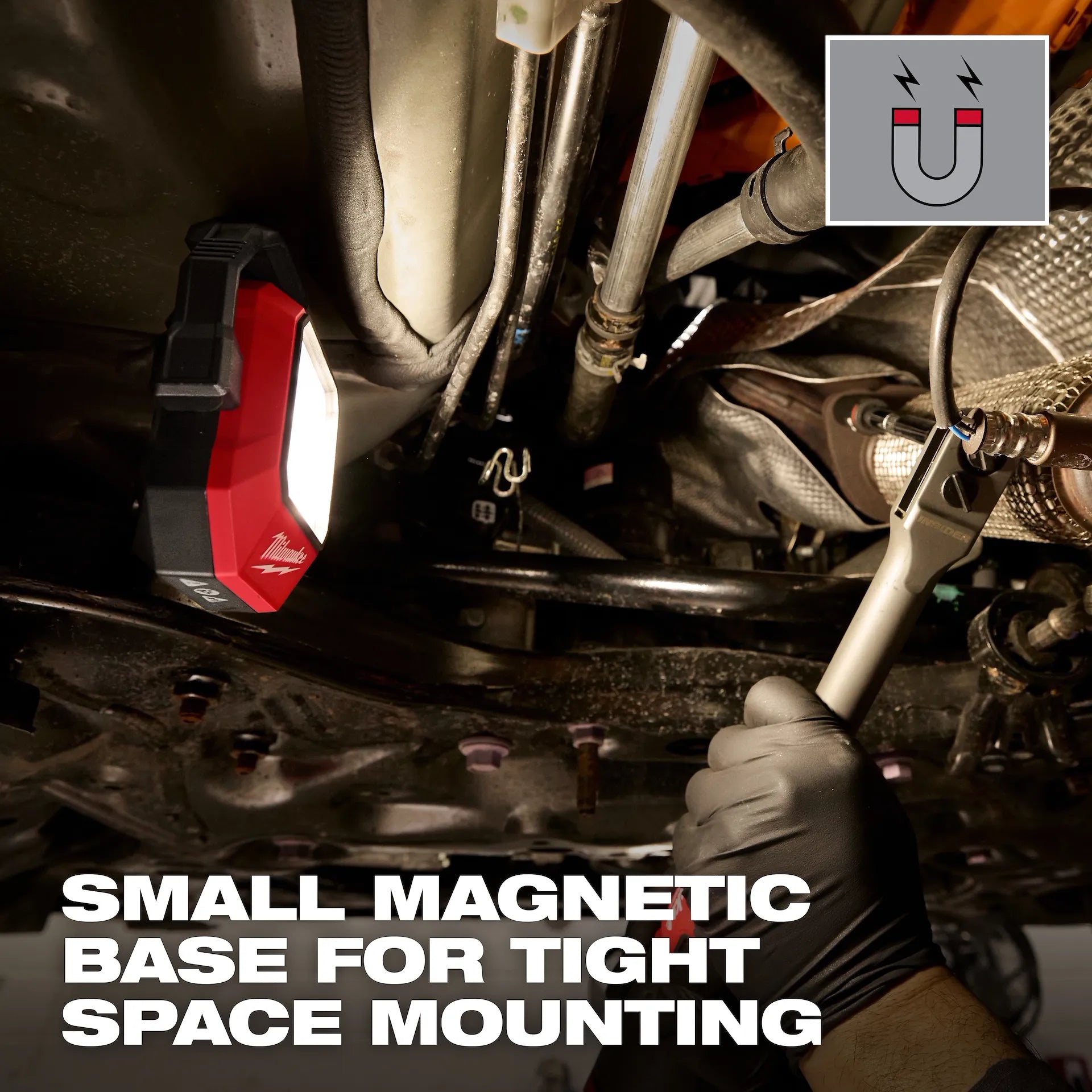 Milwaukee 2015R - Rechargeable Pivoting Task Light w/ Spot Mode