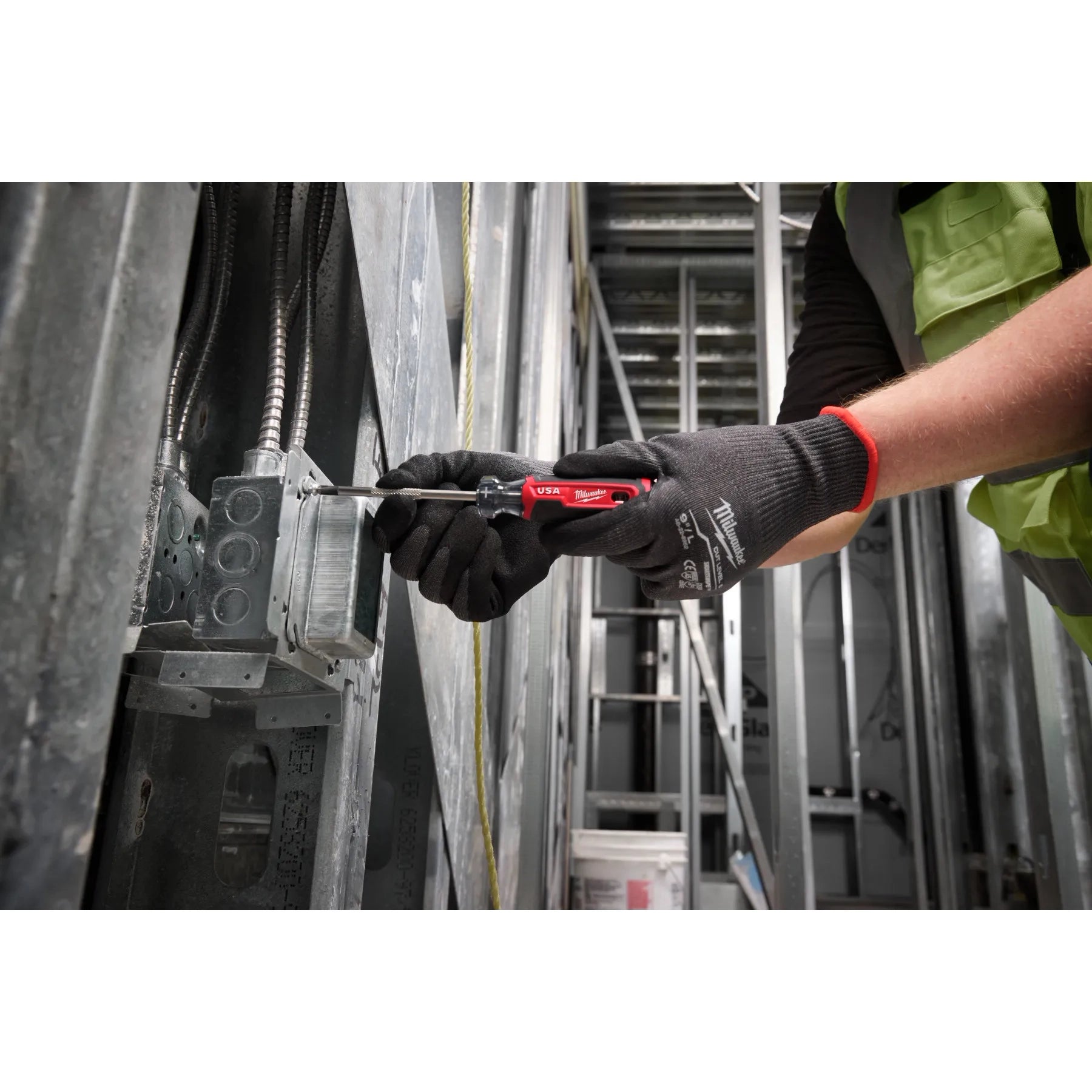 Milwaukee MT201 - #1 Phillips 3" Cushion Grip Screwdriver (USA)