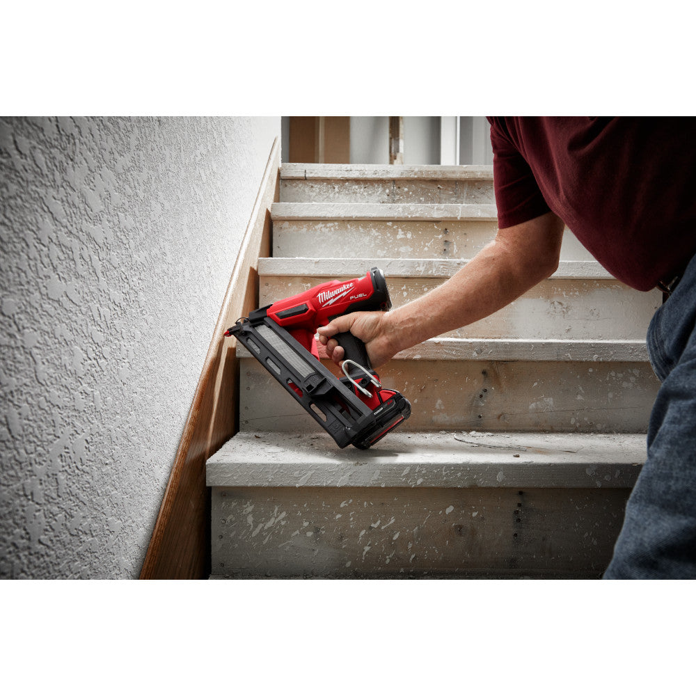 Milwaukee 2839-20 - M18 FUEL™ 15 Gauge Finish Nailer MILWAUKEE