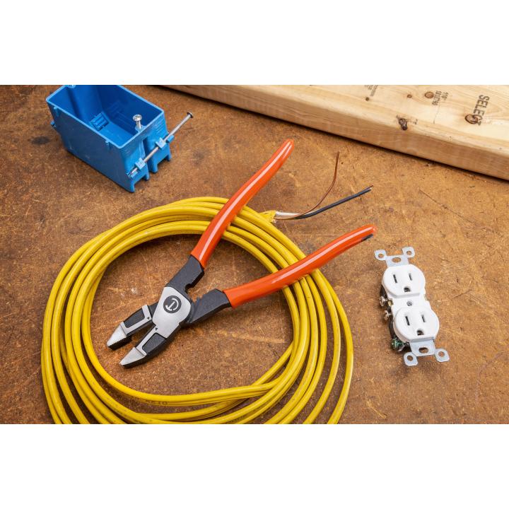 Crescent Z20509-06 - Z2 9-1/2" Lineman Plier Dipped Handle