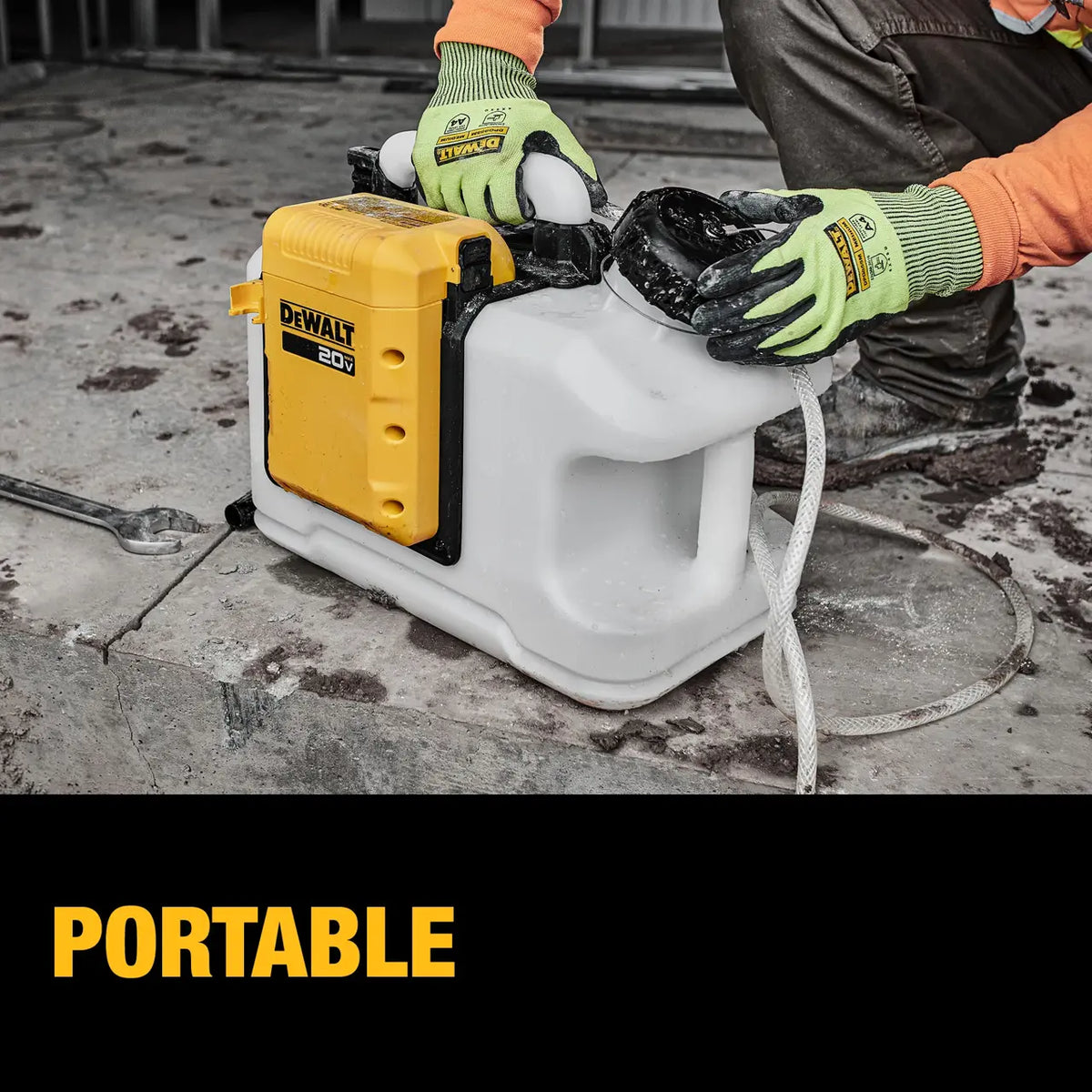 DEWALT DCE6820B - 20V MAX* POWERED Water Tank
