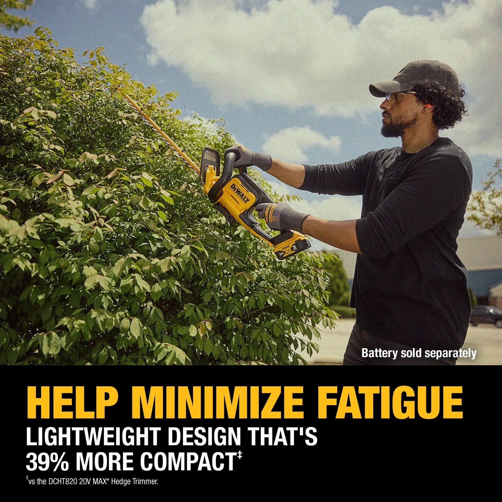 DEWALT DCHT821B - 20V MAX 22-in. Cordless Hedge Trimmer