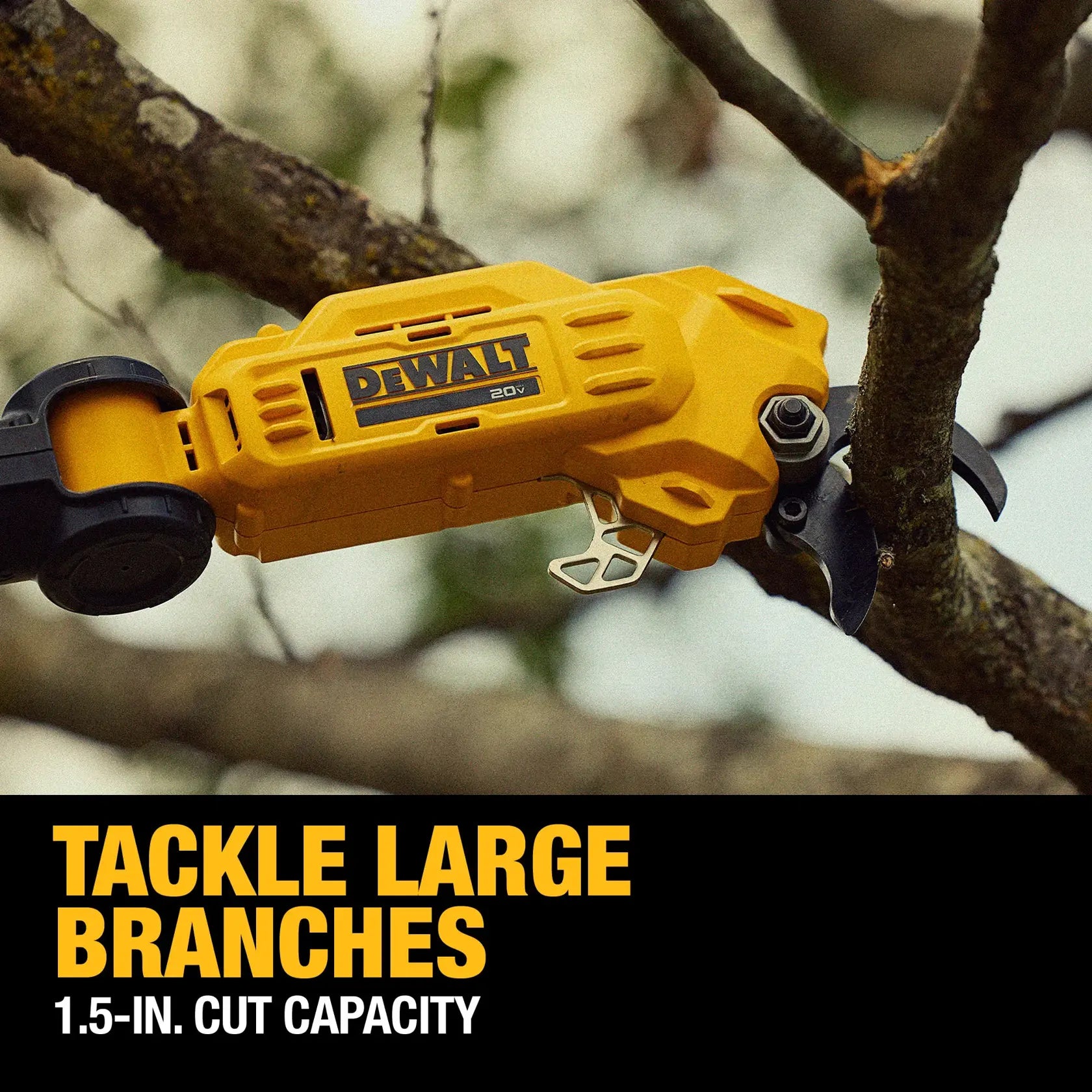 DEWALT DCPPR320B - 20V MAX 1-1/2-in. Cordless Pole Pruner