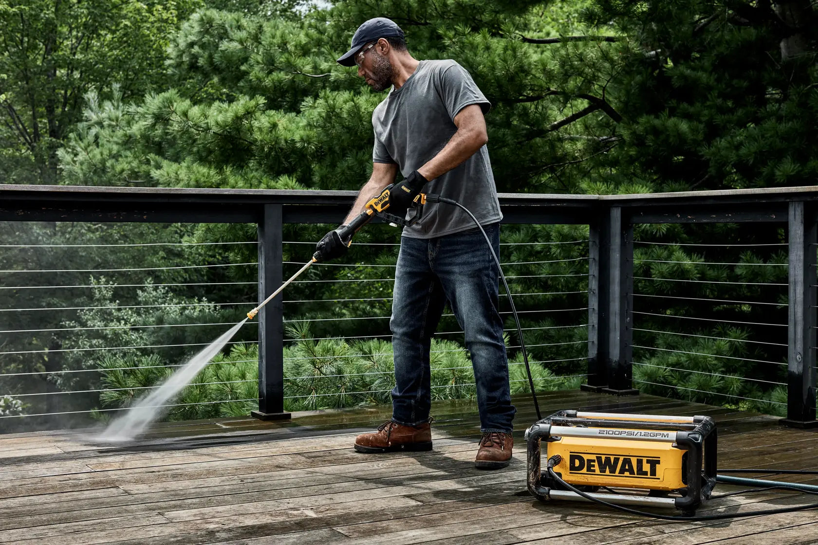 DEWALT DWPW2100 - 2100 PSI 1.2 GPM Electric Jobsite Pressure Washer