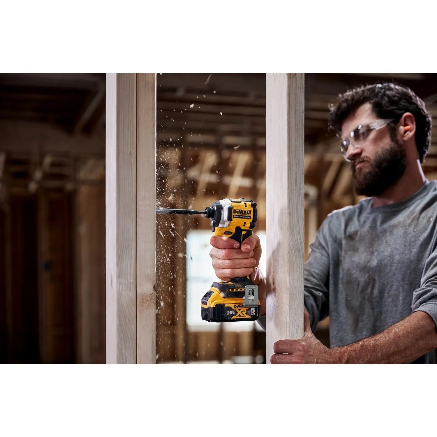 Dewalt DCF850P1 Atomic 20V MAX* 1/4 in. Brushless Cordless 3-Speed Impact Driver Kit DEWALT
