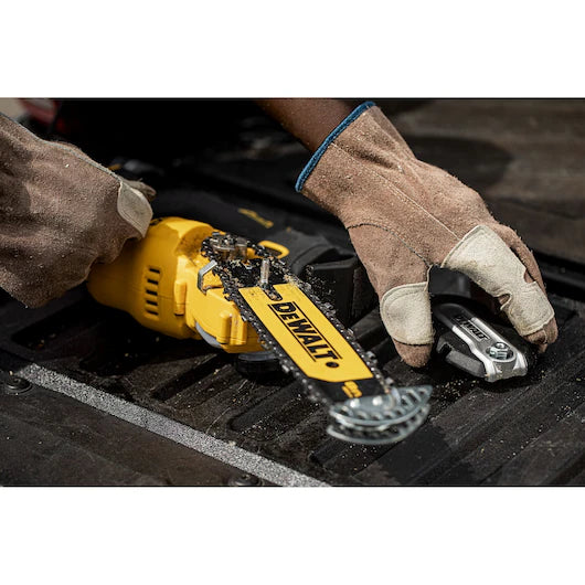DEWALT DCCS623B - 20V MAX* 8 in. Brushless Cordless Pruning Chainsaw (Tool Only)