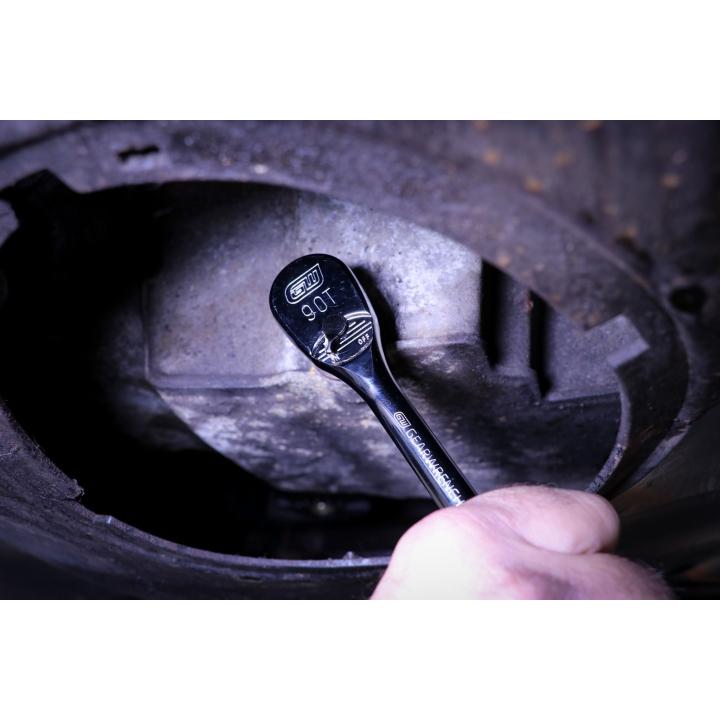 Gearwrench 81206T - 3 Piece 1/4", 3/8" & 1/2" Drive 90-Tooth Teardrop Ratchet Set