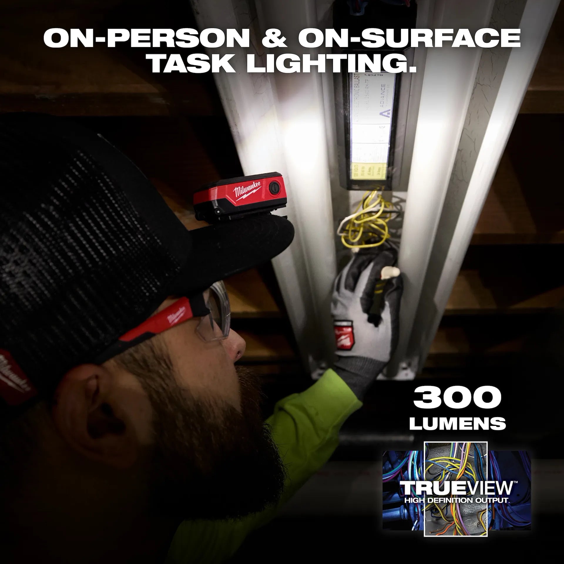 Milwaukee 2014R - Rechargeable Clip Light