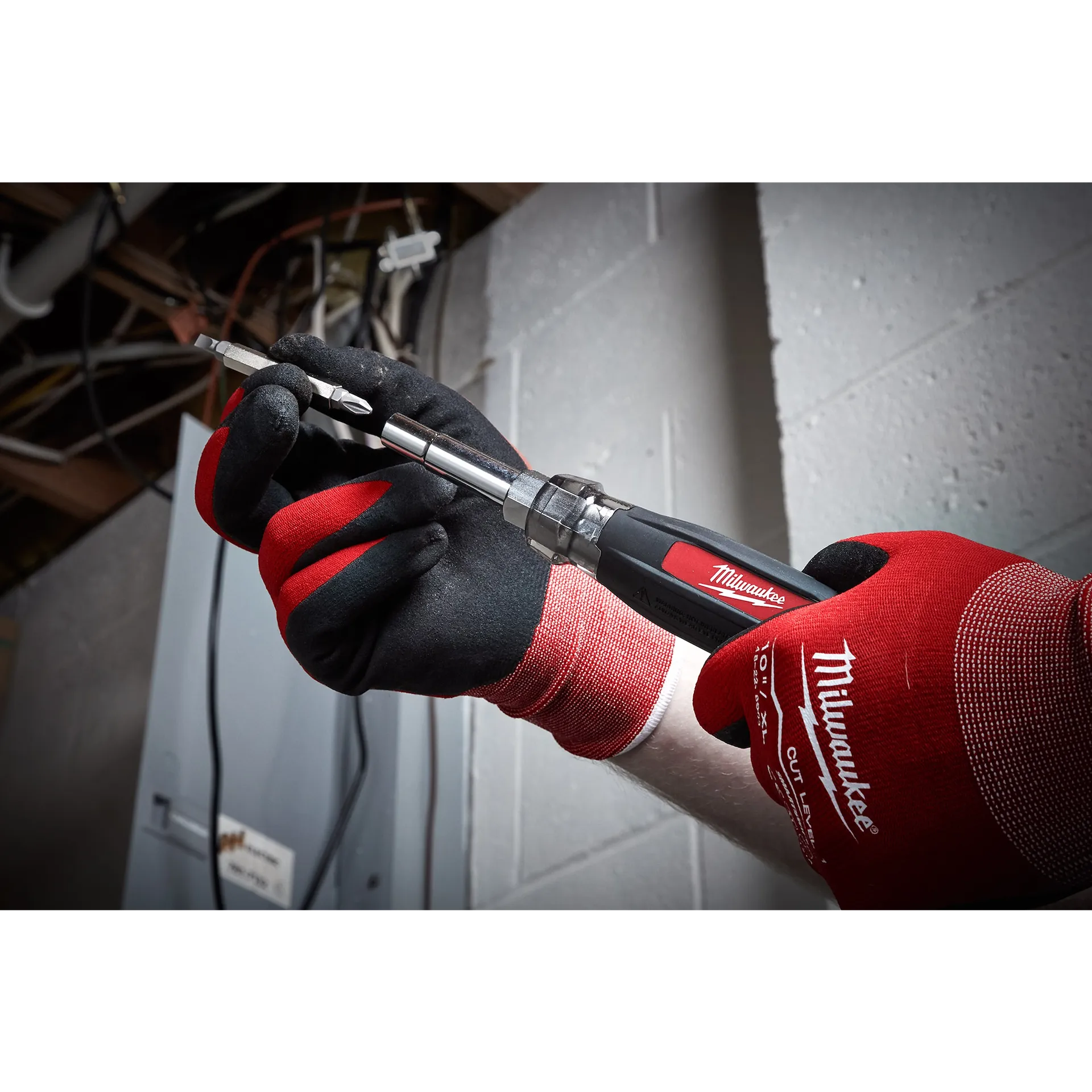Milwaukee 48-22-2880 - 13in1 Cushion-Grip Screwdriver with ECX