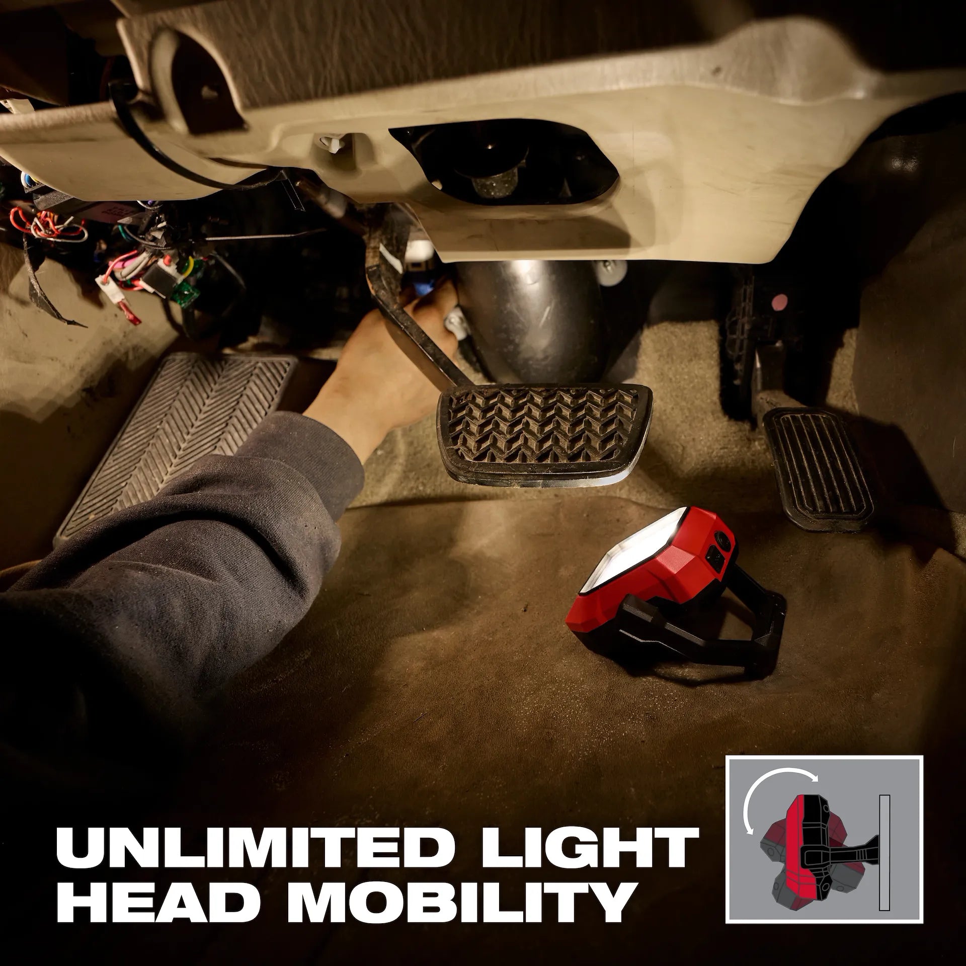 Milwaukee 2015R - Rechargeable Pivoting Task Light w/ Spot Mode