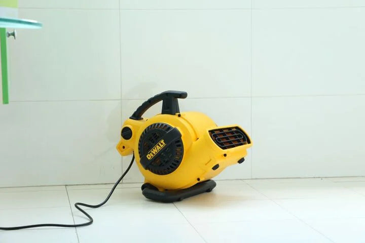 DEWALT DXAM2260 - Air Mover and Dryer 600CFM 3 Speed