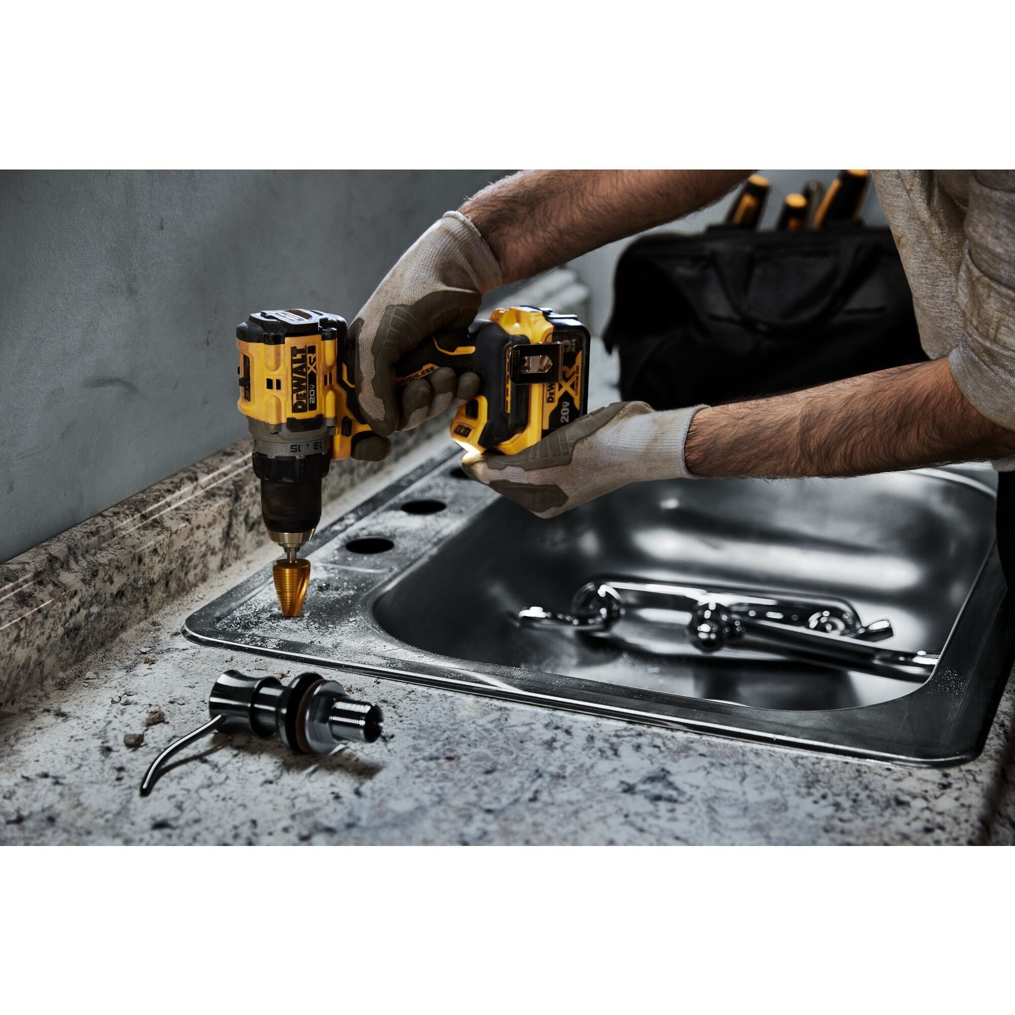 DEWALT DCD800B 20V MAX* XR® Brushless Cordless 1/2 in. Drill/Driver (Tool Only)
