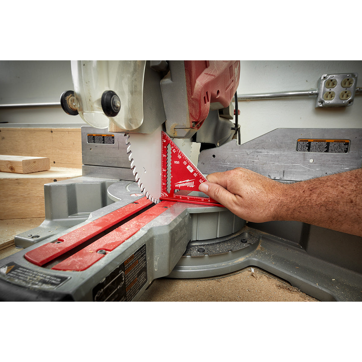Milwaukee MLSQ040 - 4-1/2 in. Trim Square - Wise Line Tools