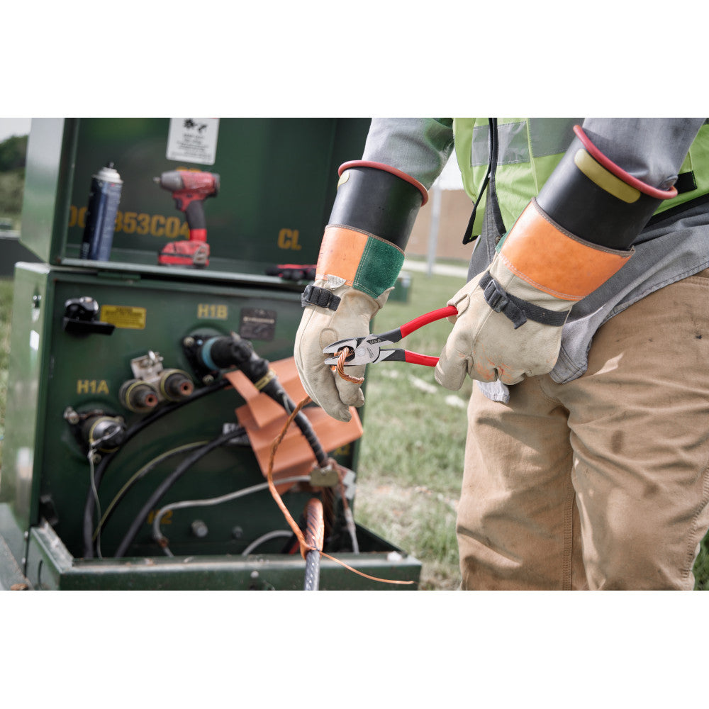 Milwaukee MT500 - 9" Lineman’s Pliers - Wise Line Tools