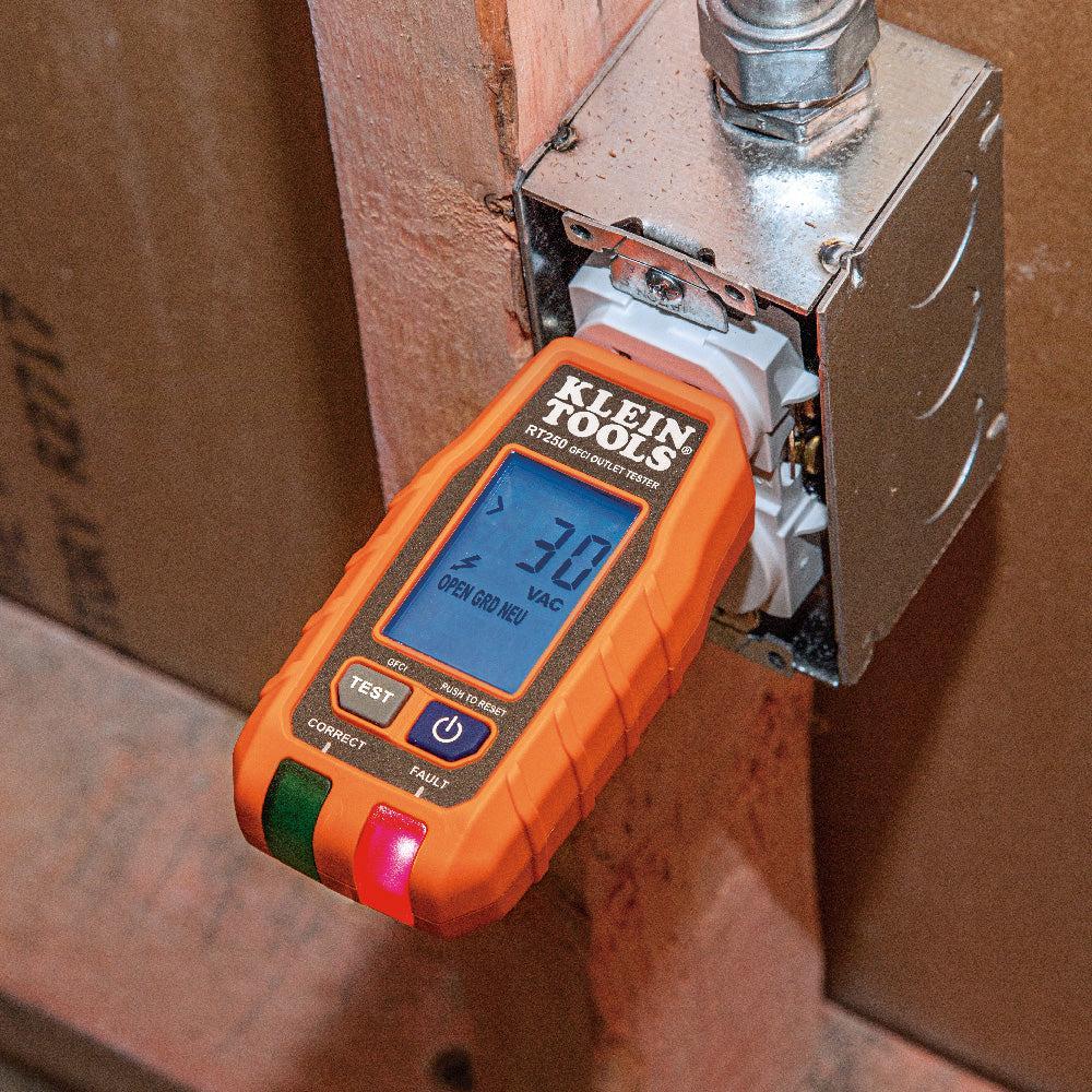 KLEIN KLE-RT250 - GFCI Receptacle Tester with LCD