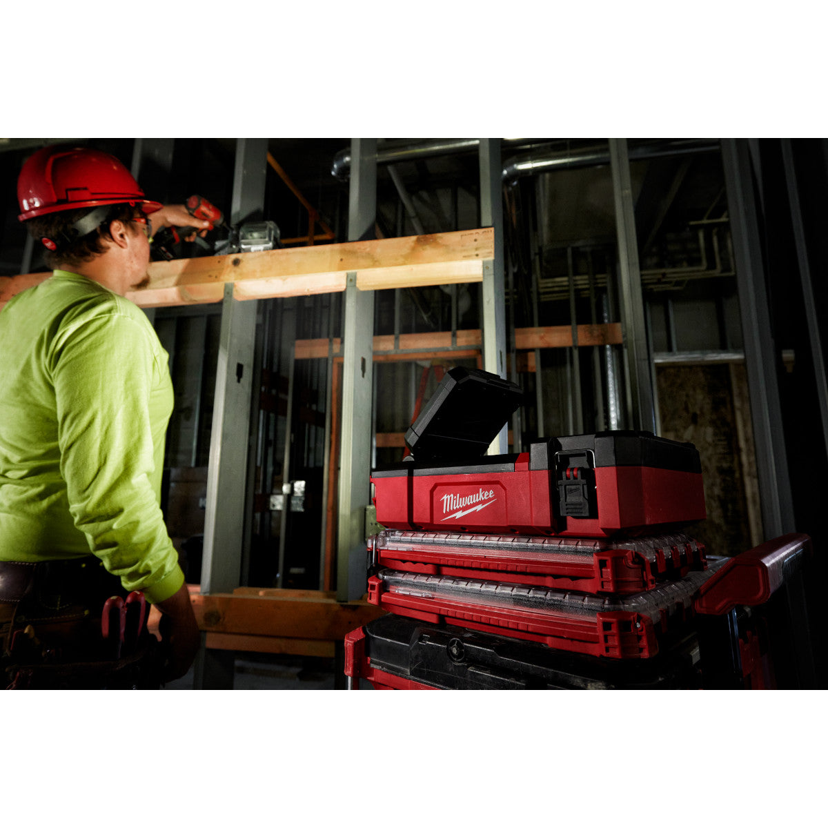 Milwaukee 2356-20 - M12™ PACKOUT™ Flood Light w/ USB Charging - Wise Line Tools