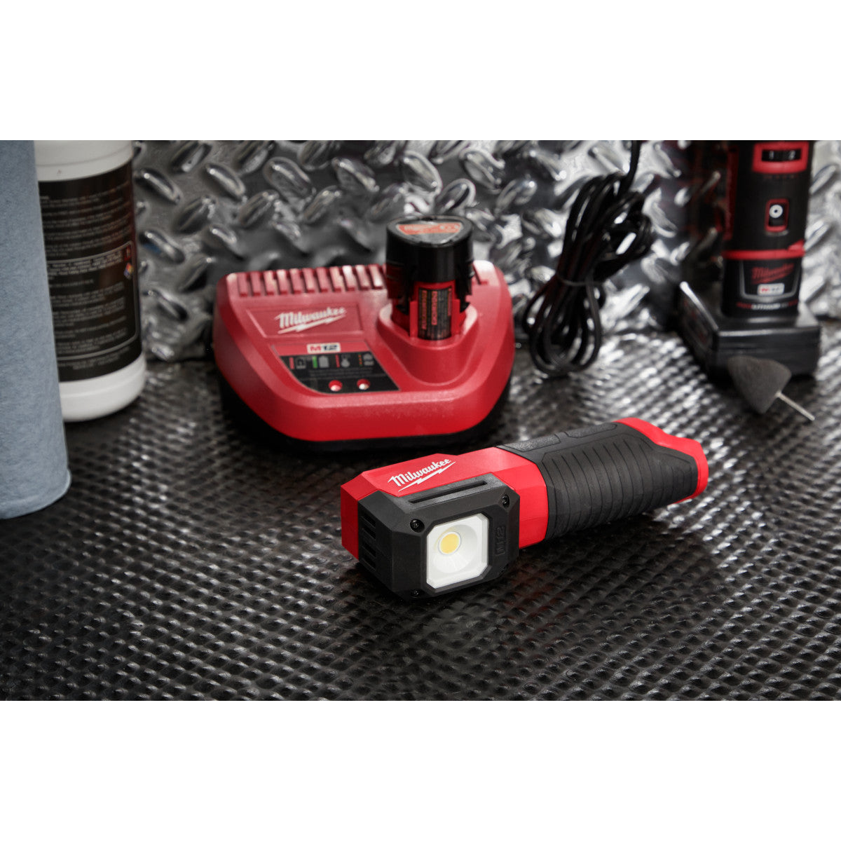 Milwaukee 2127-20 - M12™ Paint and Detailing Color Match Light - Wise Line Tools
