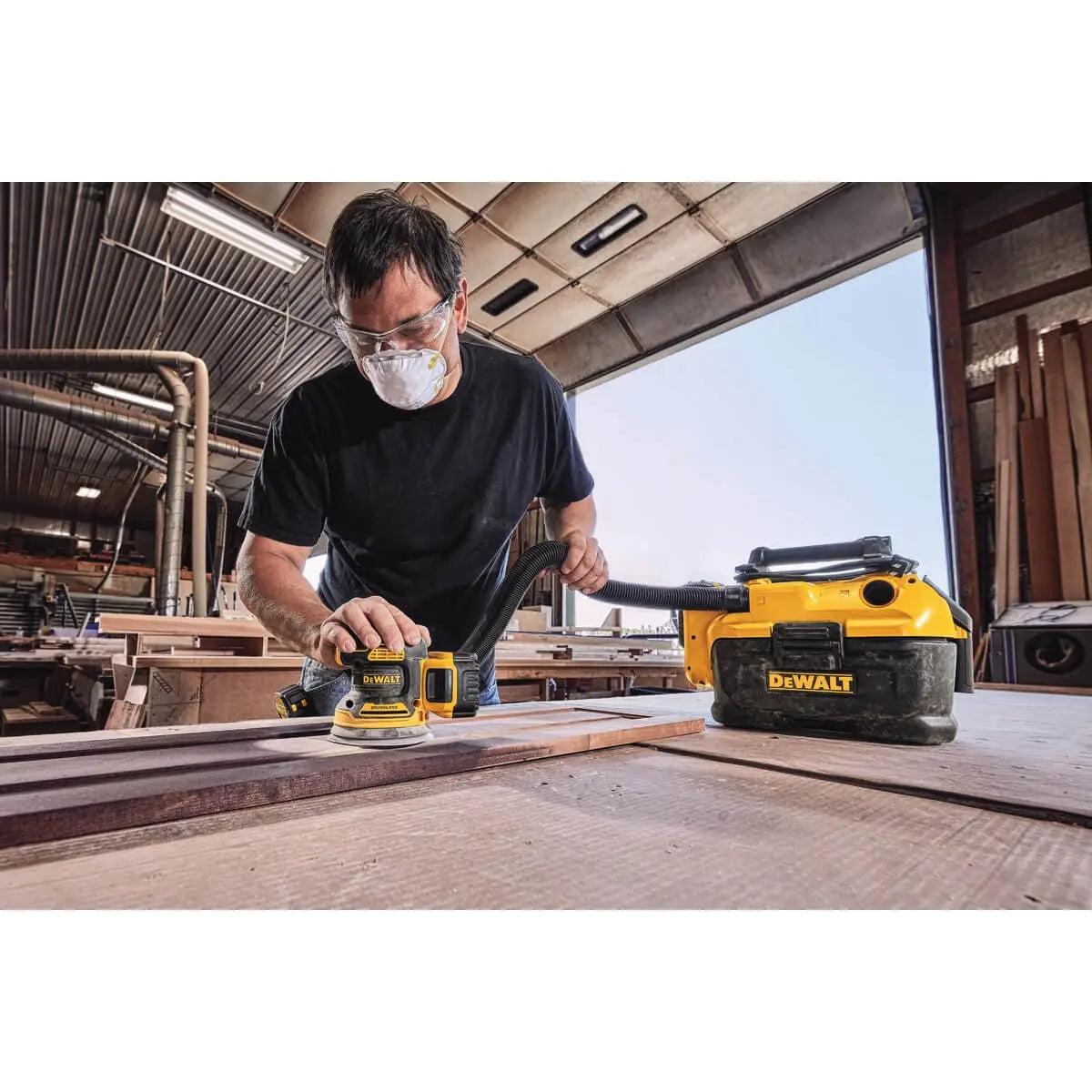 DEWALT DCW210B-20V MAX* XR 5 in Brushless Cordless Variable-Speed Random Orbital Sander (Tool Only)