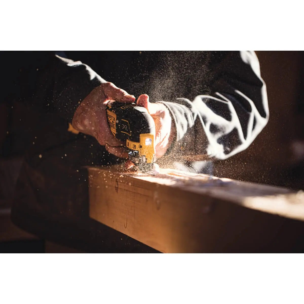 DEWALT DCS356B 20V MAX* XR® BRUSHLESS CORDLESS 3-SPEED OSCILLATING MULTI-TOOL (TOOL ONLY)