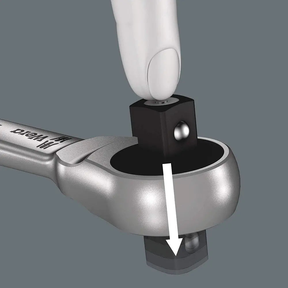 Wera  004048-   8100 SB 8 Zyklop Metal Ratchet Set with Switch Lever, 3/8" Drive