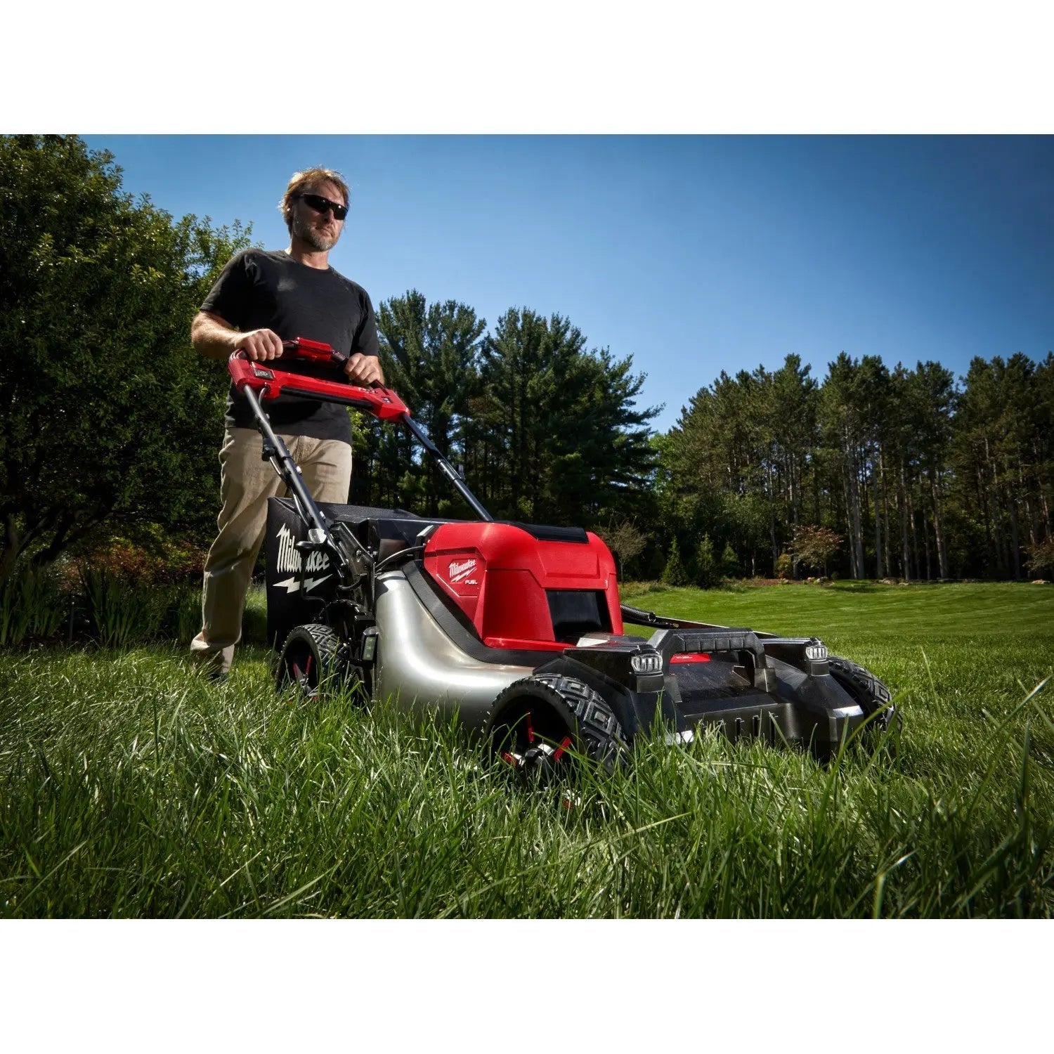 Milwaukee 2823-22HD - M18 FUEL™ 21" Self-Propelled Dual Battery Mower Kit