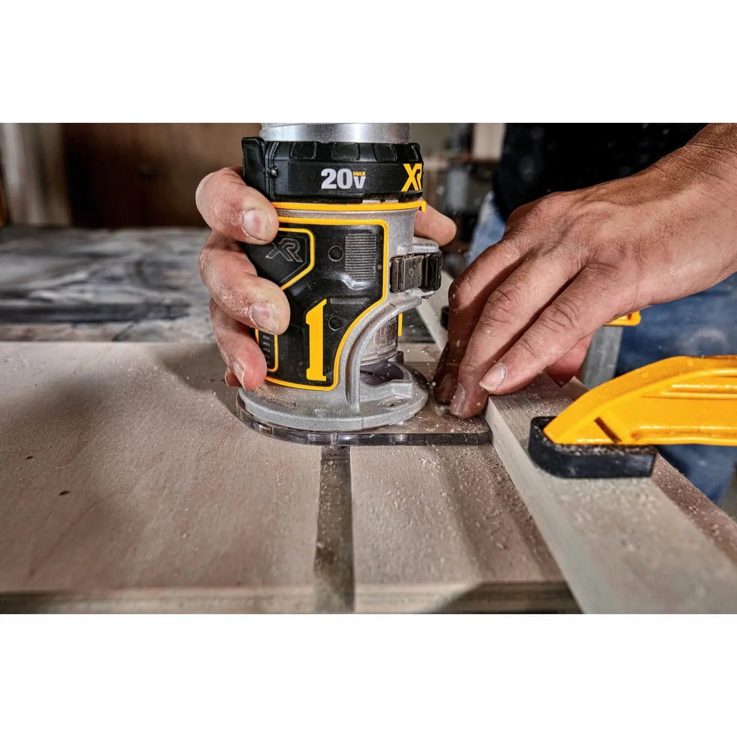 DEWALT DCW600B-20V MAX* XR Cordless Router, Brushless, Tool Only